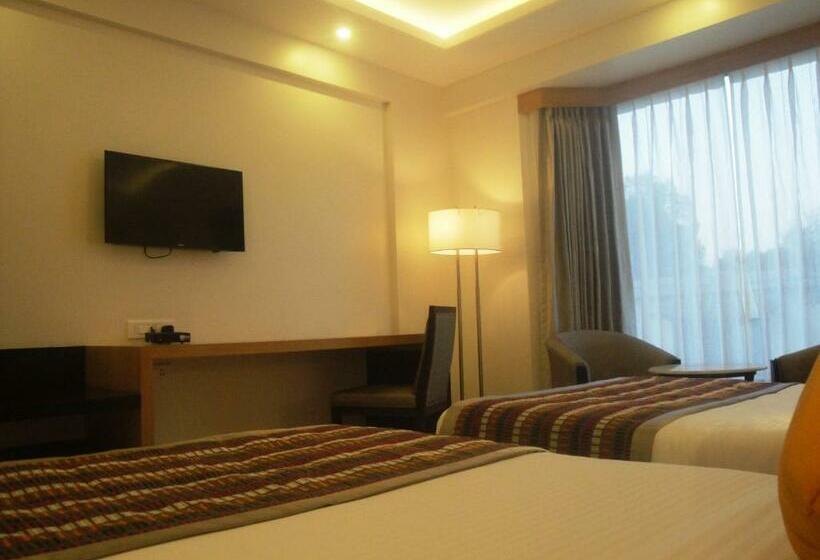 غرفة قياسية, The Fern Residency Midc, Pune