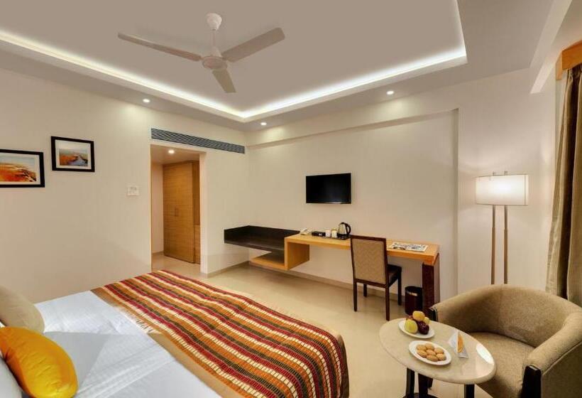 غرفة قياسية, The Fern Residency Midc, Pune