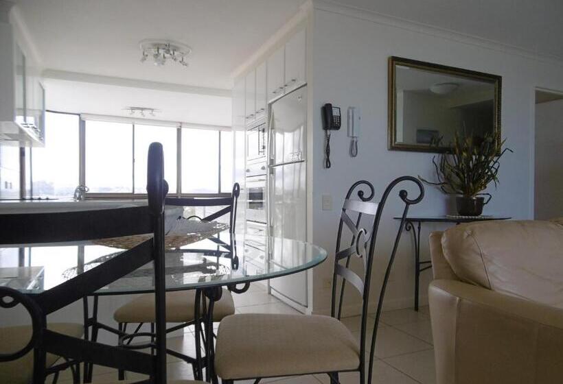 דירת דלוקס 2 חדרי שינה עם נוף לים, Trafalgar Towers