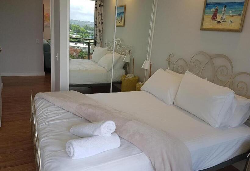 דירת חדר דלוקס, Trafalgar Towers