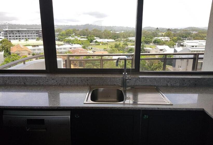 דירת חדר דלוקס, Trafalgar Towers