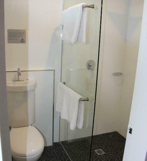 غرفة قياسية, Merewether Motel