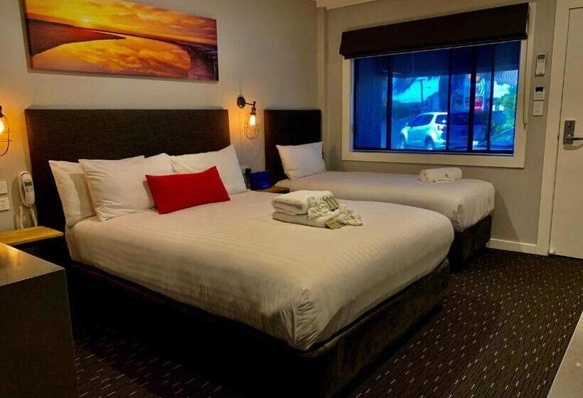 غرفة قياسية, Merewether Motel