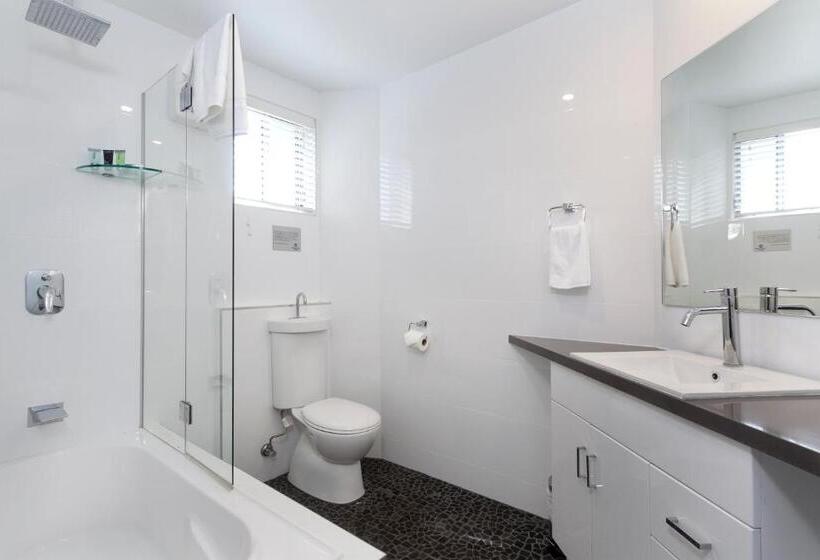 شقة غرفتين نوم مطلة على حمام السباحة, Merewether Motel
