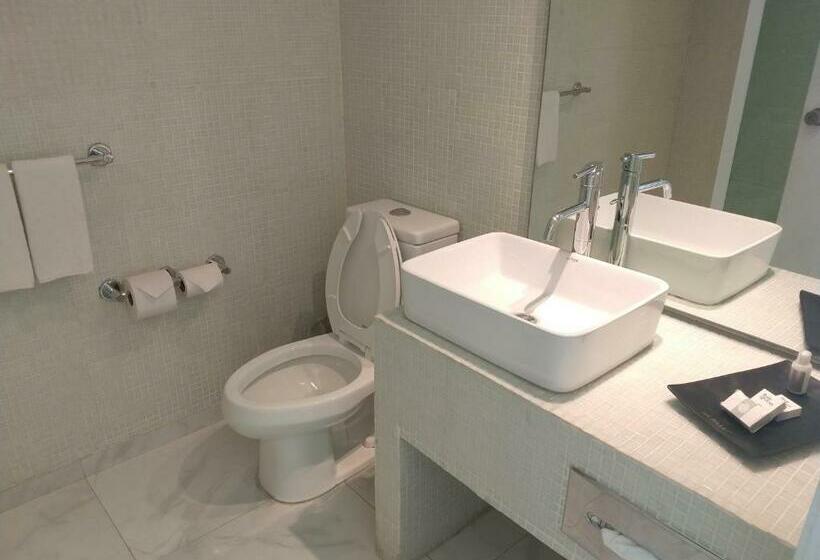 חדר סטנדרט שתי מיטות זוגיות, We Hotel Acapulco