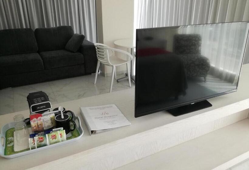 キングサイズベッドのスイートルーム, We Hotel Acapulco
