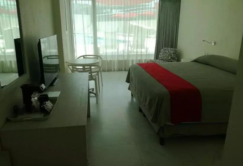 キングサイズベッドのスタンダードルーム, We Hotel Acapulco