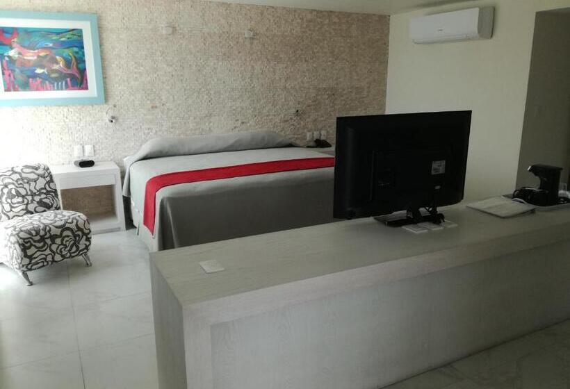 מיטת קינג בסוויטה, We Hotel Acapulco