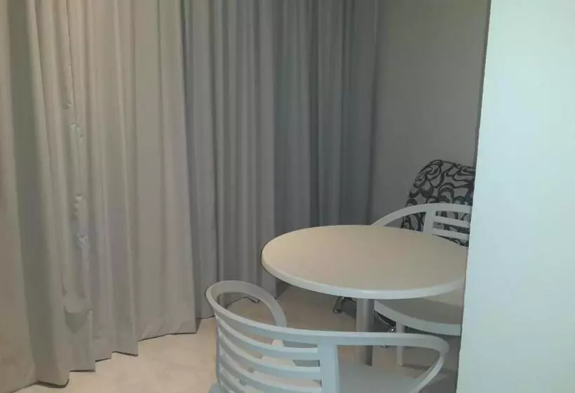 キングサイズベッドのスタンダードルーム, We Hotel Acapulco