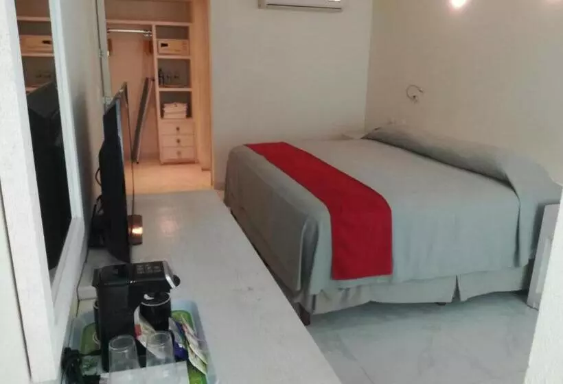 キングサイズベッドのスタンダードルーム, We Hotel Acapulco