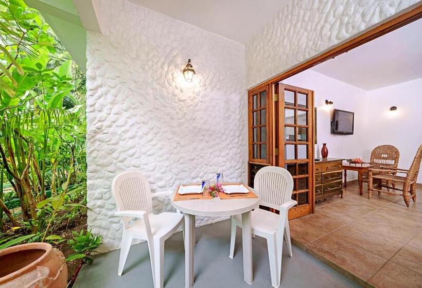 استودیوی استاندارد, Beach House Condos, Negril