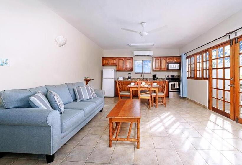 اتاق پنت هاوس, Beach House Condos, Negril