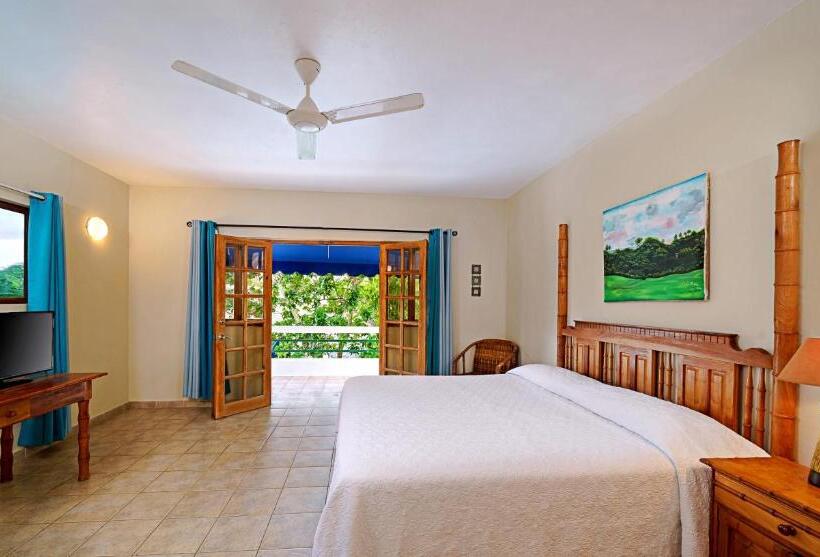 اتاق پنت هاوس, Beach House Condos, Negril