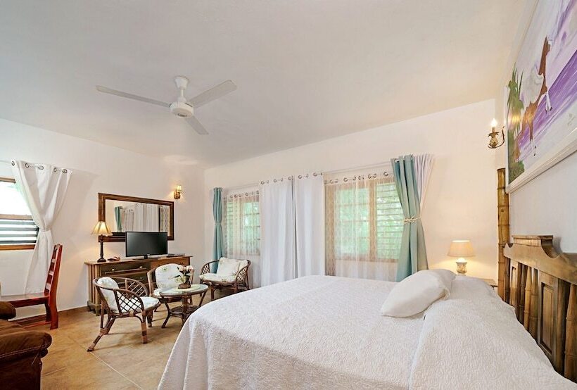 استودیوی استاندارد, Beach House Condos, Negril