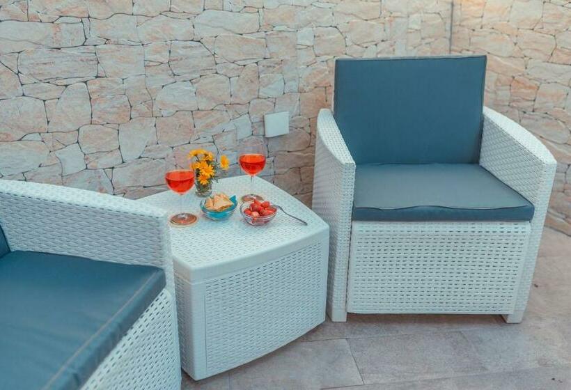 Апартаменты 3 Спальни, Bed And Breakfast Dionisio