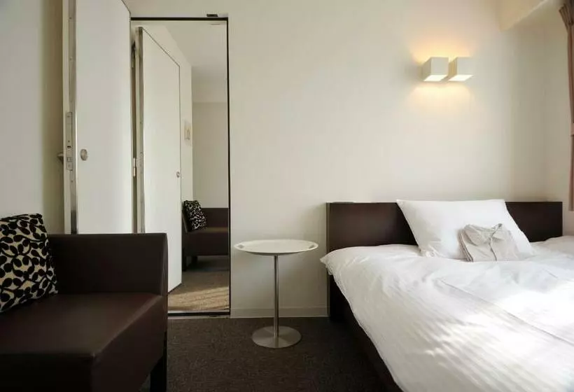 スタンダードコネクティングルーム, 7 Days Hotel Plus