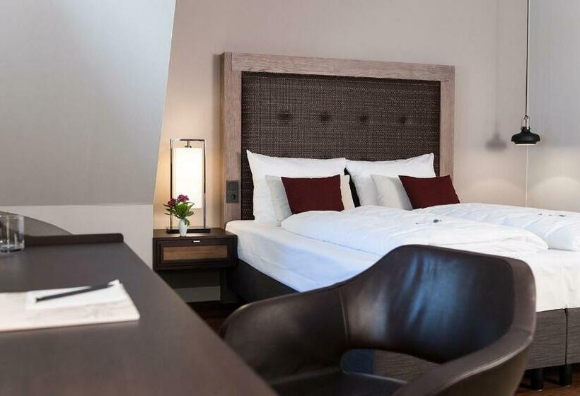 غرفة كلاسيكية, Am Fischmarkt