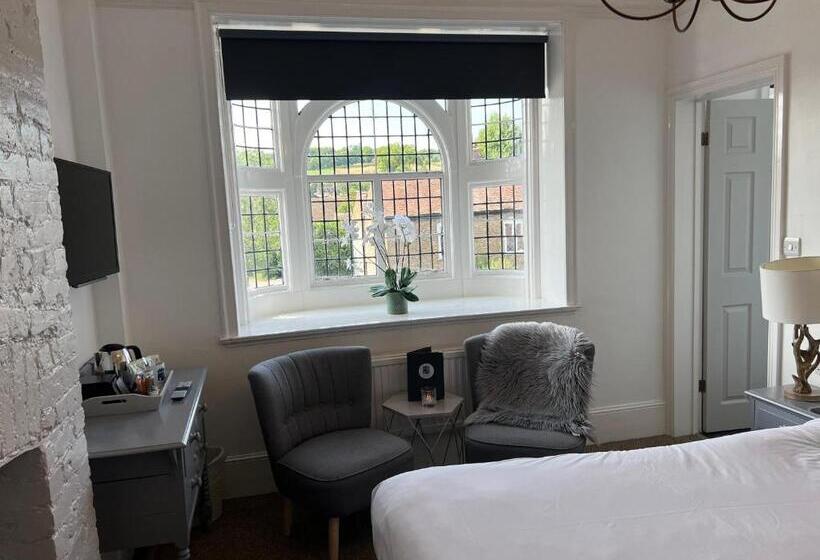 غرفة ديلوكس, Castle