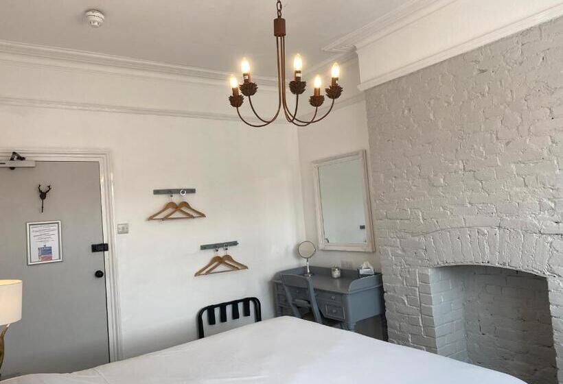 غرفة ديلوكس, Castle