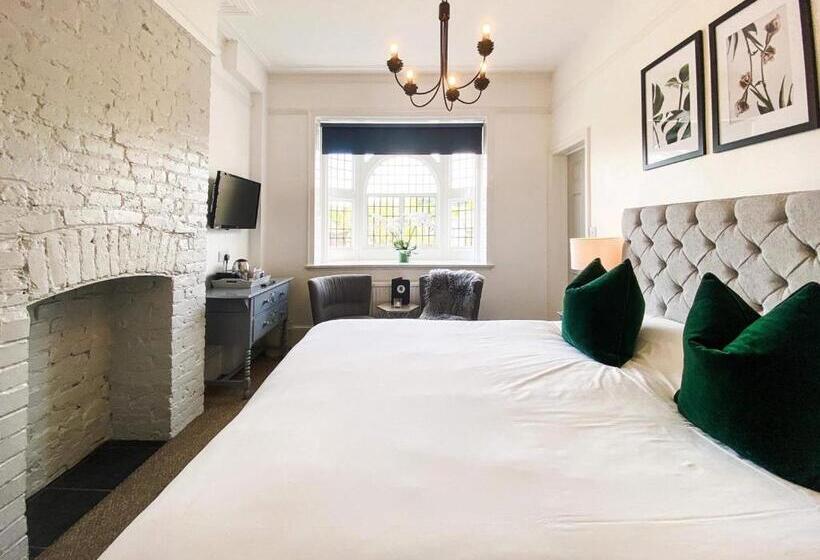 غرفة ديلوكس, Castle