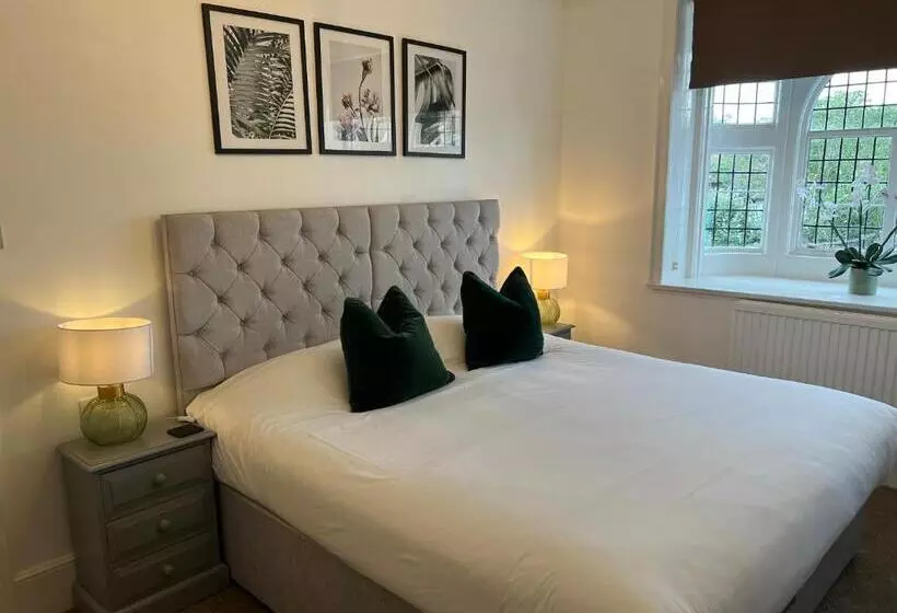 Habitació Triple Deluxe, Castle