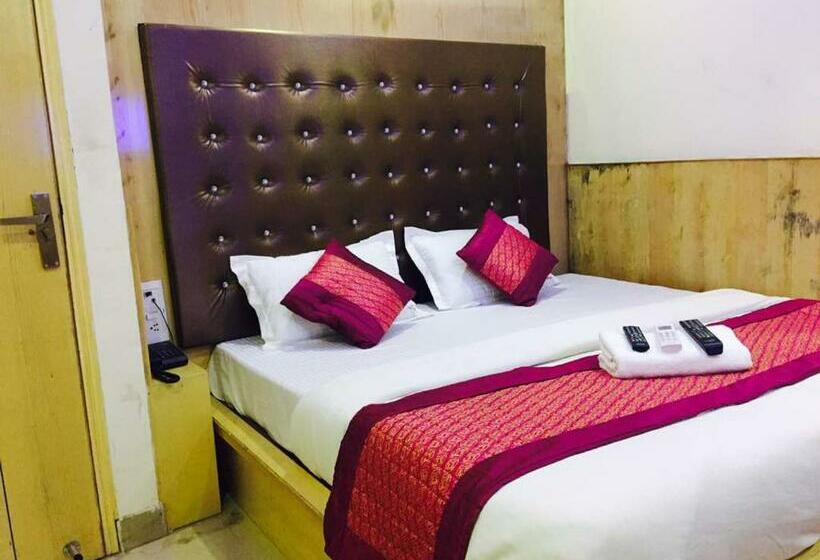 Deluxe Rum, Lord Krishna