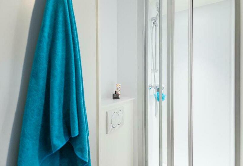 غرفة قياسية, F1 La Rochelle Angoulins  Renove