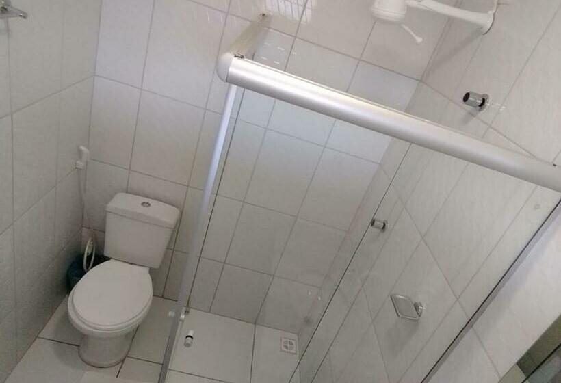 Quarto Triplo Standart, Lamares Pousada De Charme