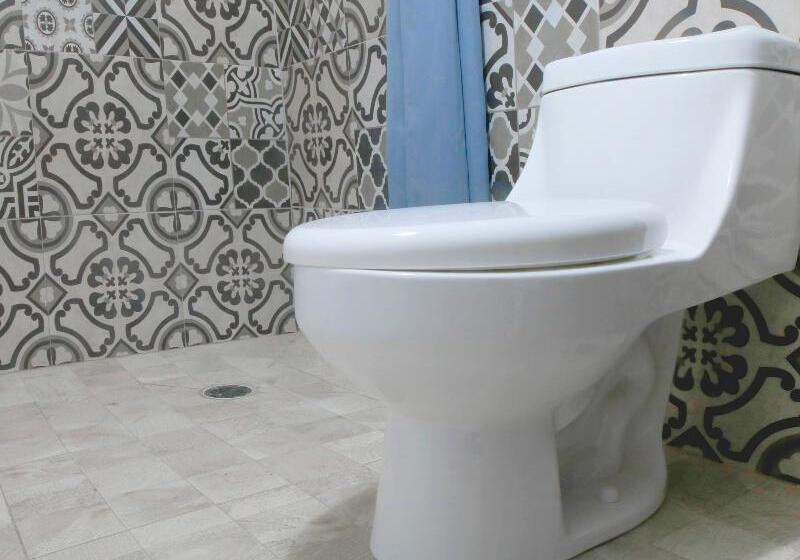 Номер Superior, Maria Otilia Falla