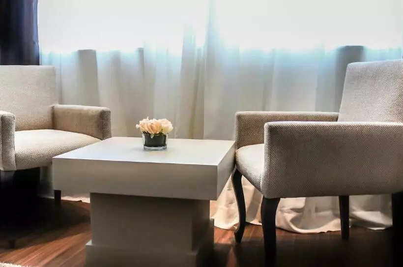 Premium Room City View, Mogador Marina