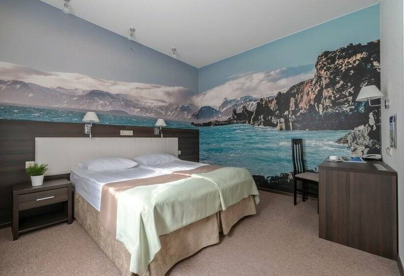 舒适型房间, North Crown