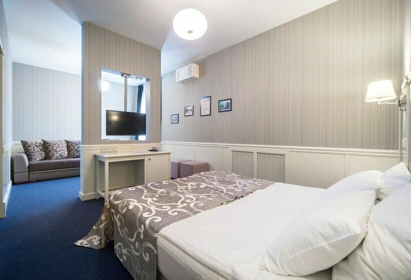 חדר קומפורט, North Crown