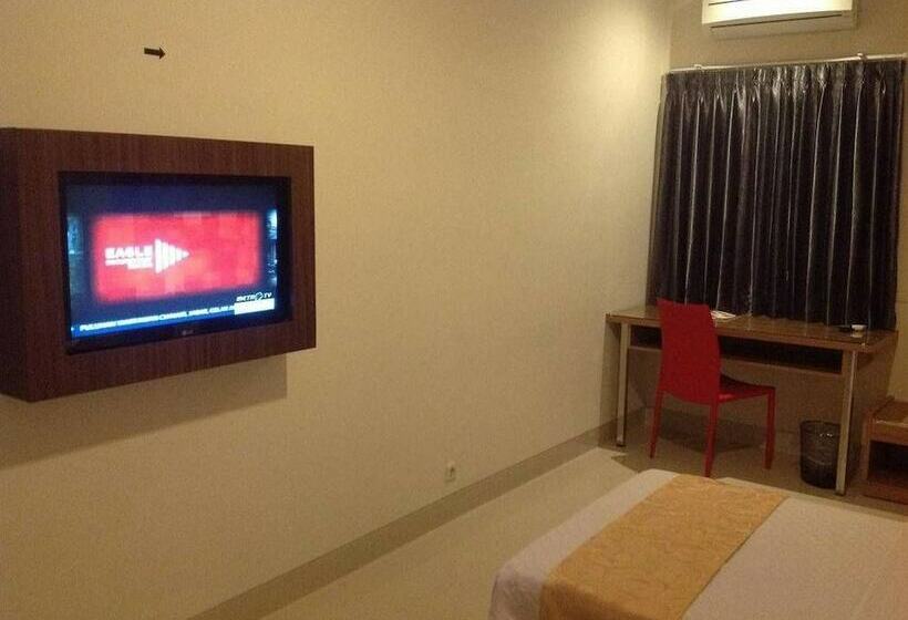 Номер Стандарт, Pacific Makassar