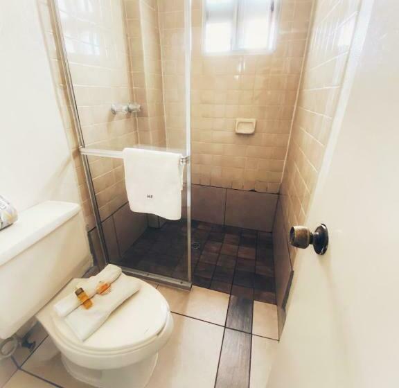 חדר סטנדרט, Paris