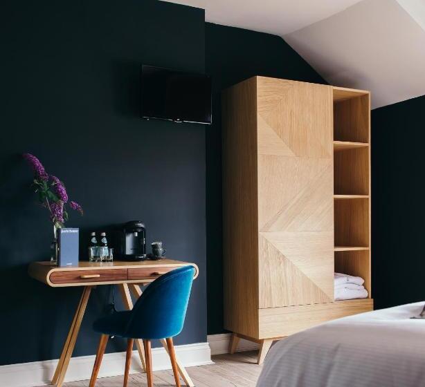 Номер Deluxe, The Porterhouse Grill & Rooms