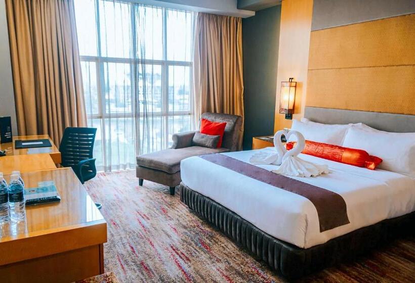 プレミアムルーム, The Waterfront