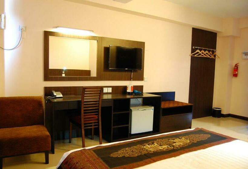 اتاق لوکس, Yankin