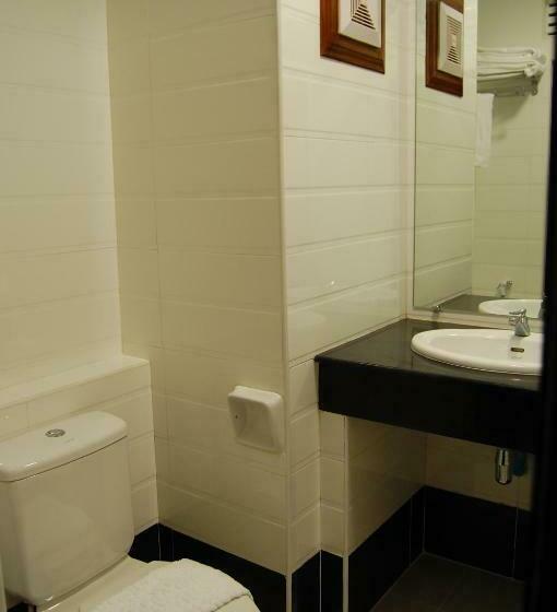 اتاق لوکس, Yankin