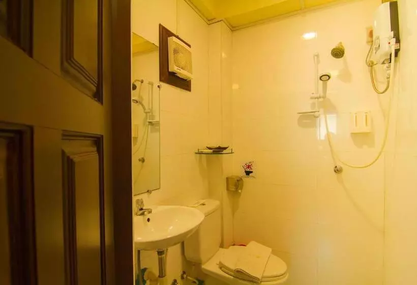 اتاق استاندارد یک نفره, Yankin