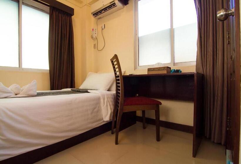 اتاق استاندارد یک نفره, Yankin