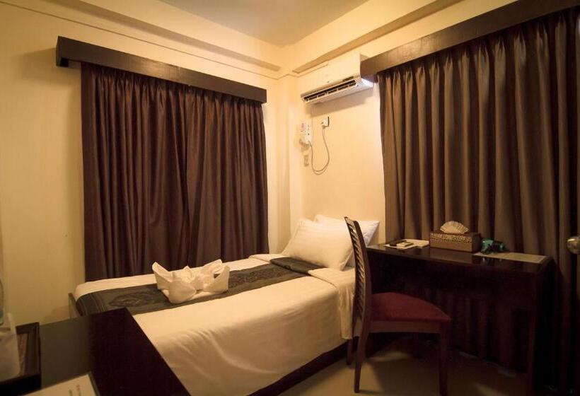 اتاق استاندارد یک نفره, Yankin