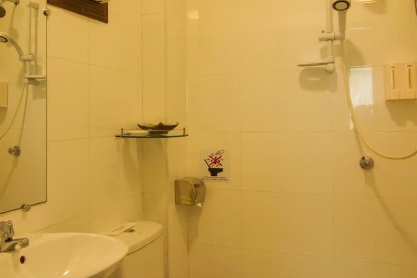 اتاق استاندارد یک نفره, Yankin