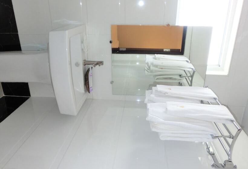 اتاق استاندارد یک نفره, Yankin