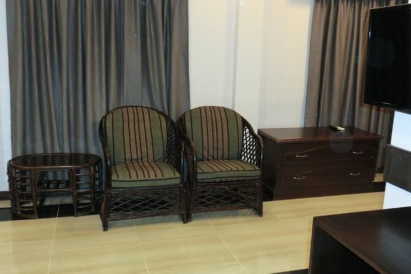 اتاق پنت هاوس, Yankin