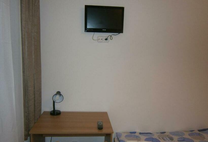 スタンダードトリプルルーム, Fanni Budapest Guesthouse