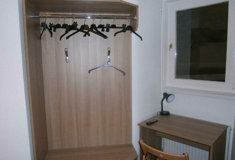 スタンダードルーム, Fanni Budapest Guesthouse