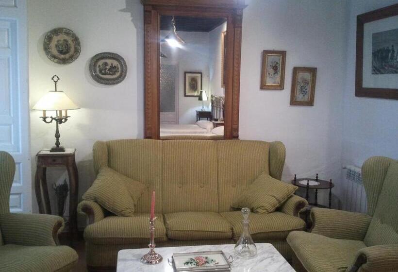 شقة من غرفة نوم واحدة متصلة, Rural Tia Pilar