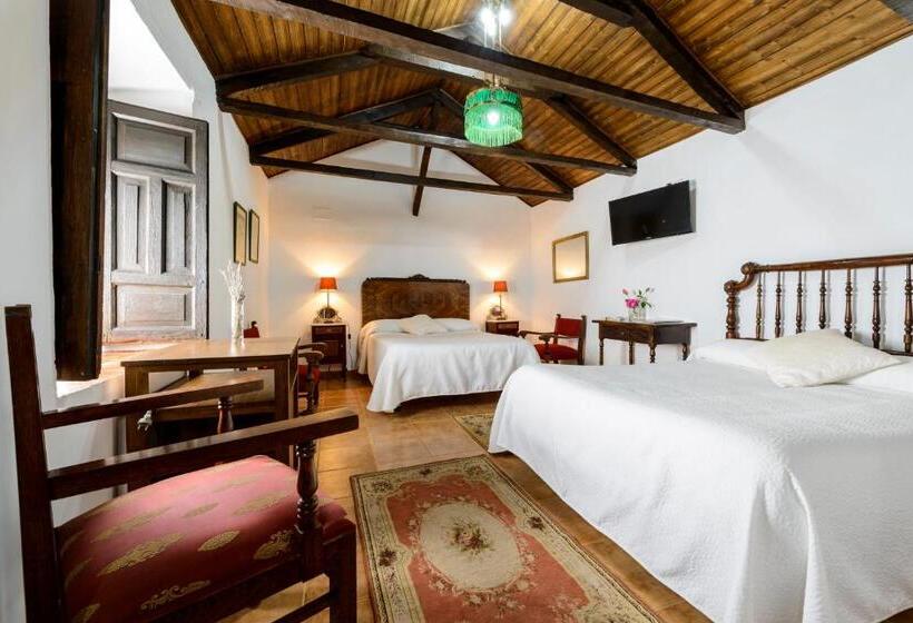 غرفة عائلية, Rural Tia Pilar