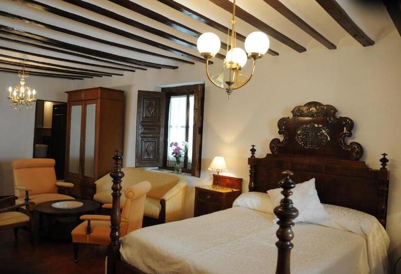 غرفة عائلية, Rural Tia Pilar