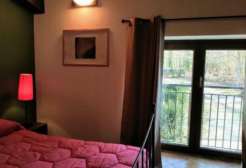 带按摩浴盆的套房, Agriturismo Tenuta Monte La Guardia